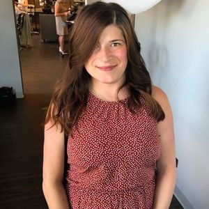 Meet your Posher, Nicole